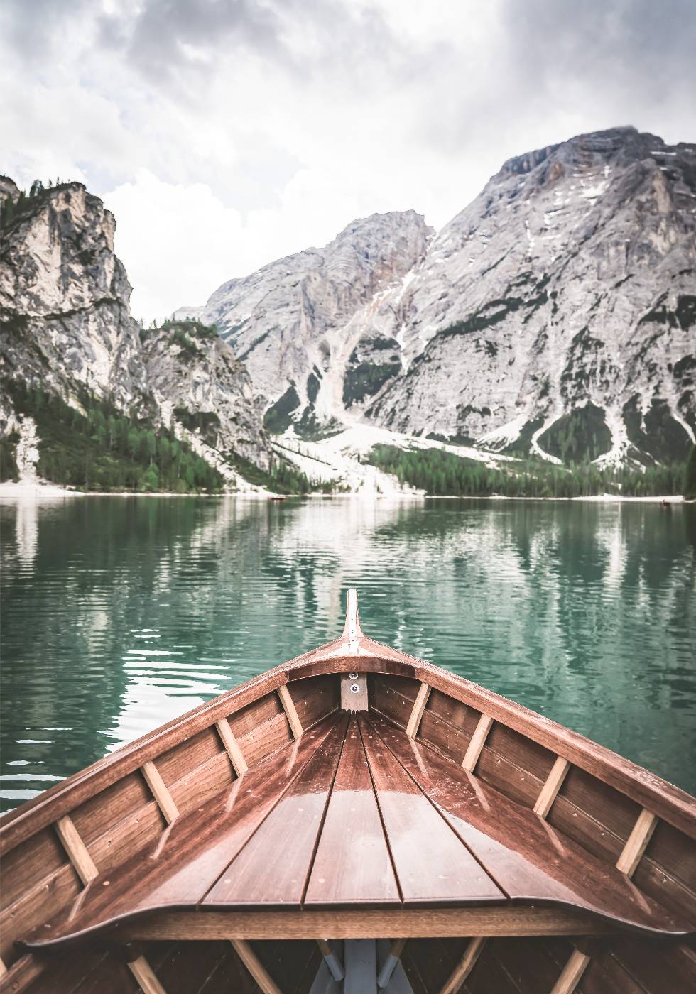 Peaceful Lake Braies Plakat - Posterbox.no