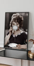 Drinking From Teacup Plakat - Posterbox.no