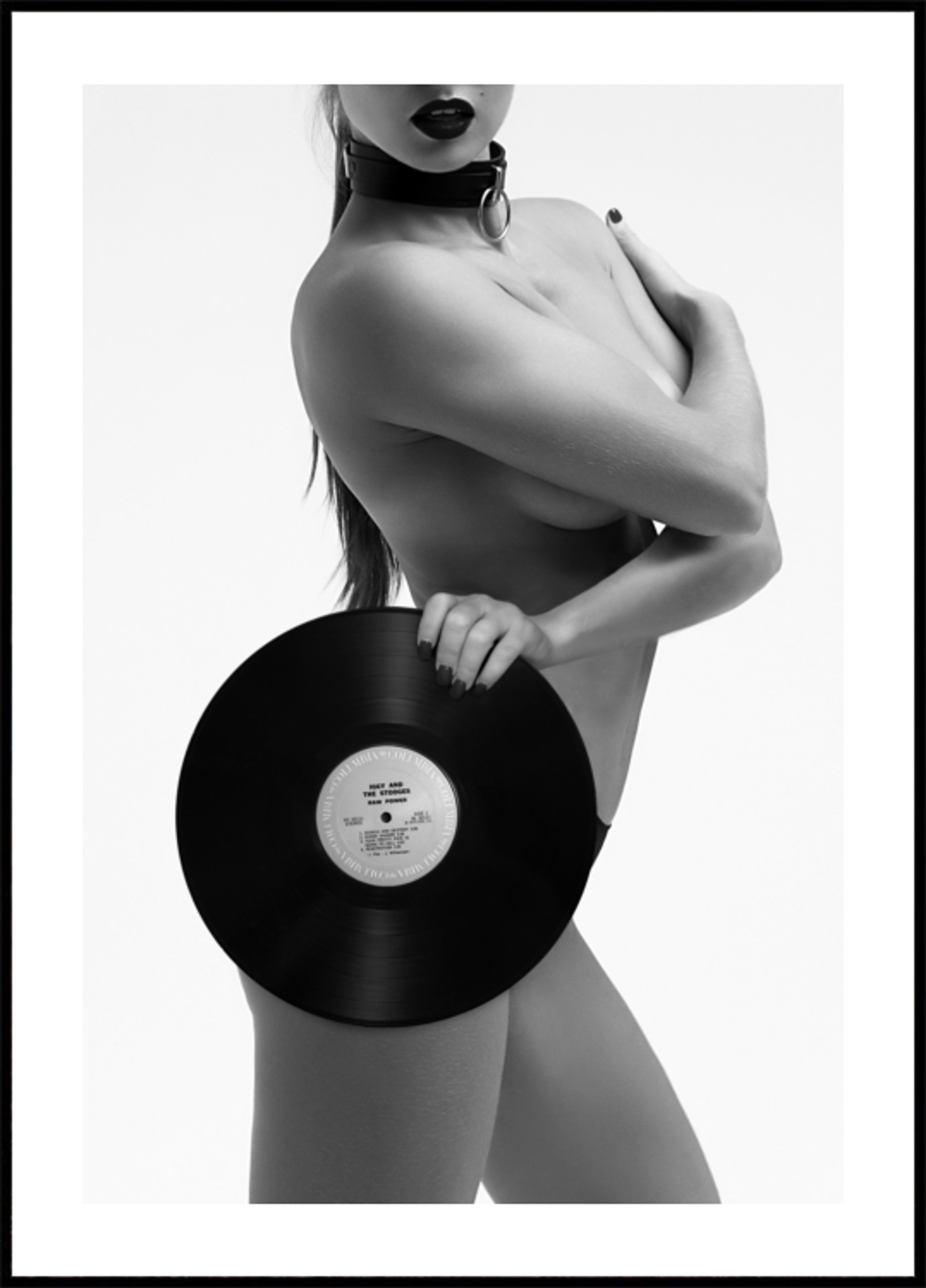 Dark Vinyl Beauty