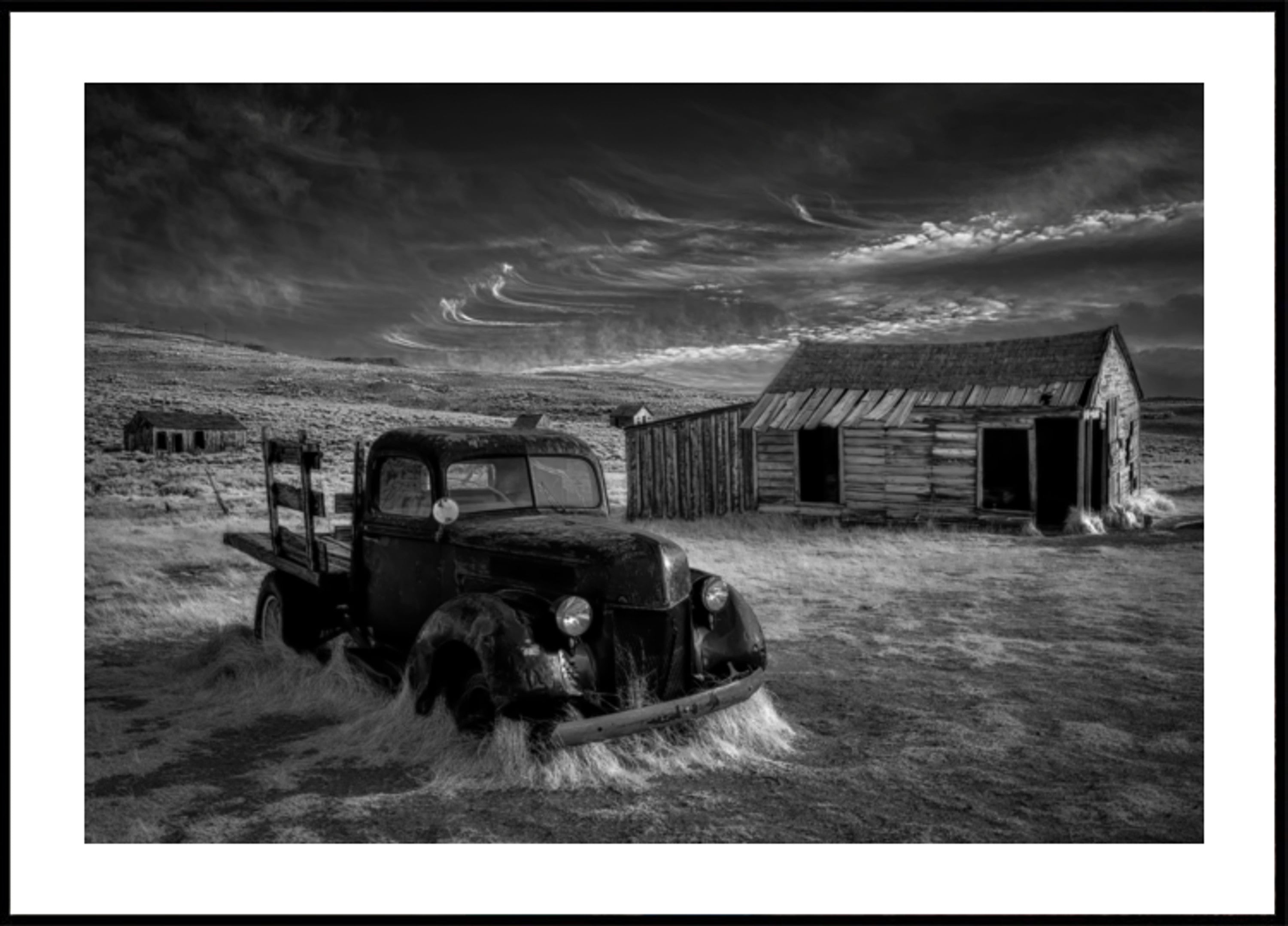 Forgotten Farmhouse Truck