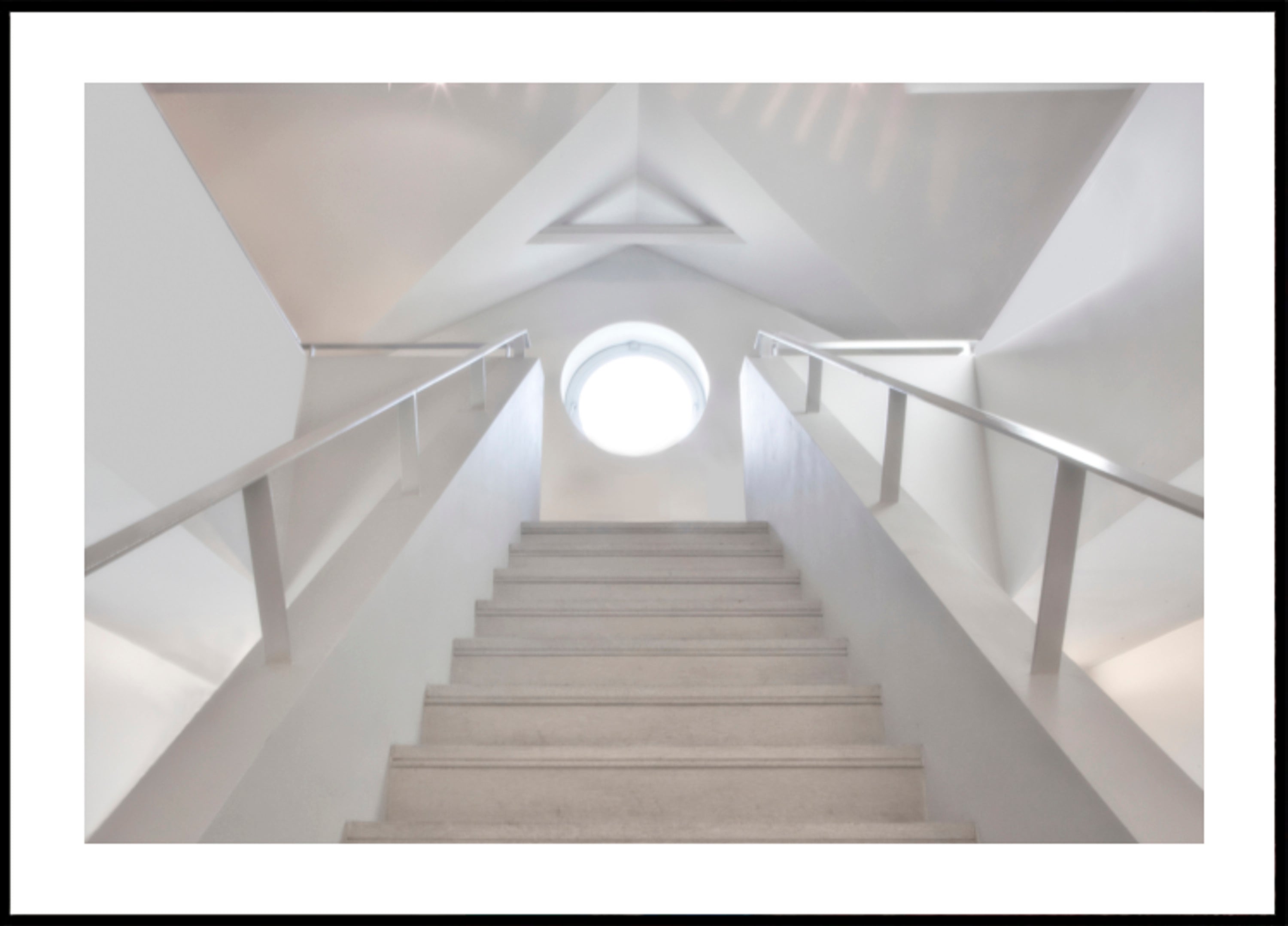 Geometric White Ascent