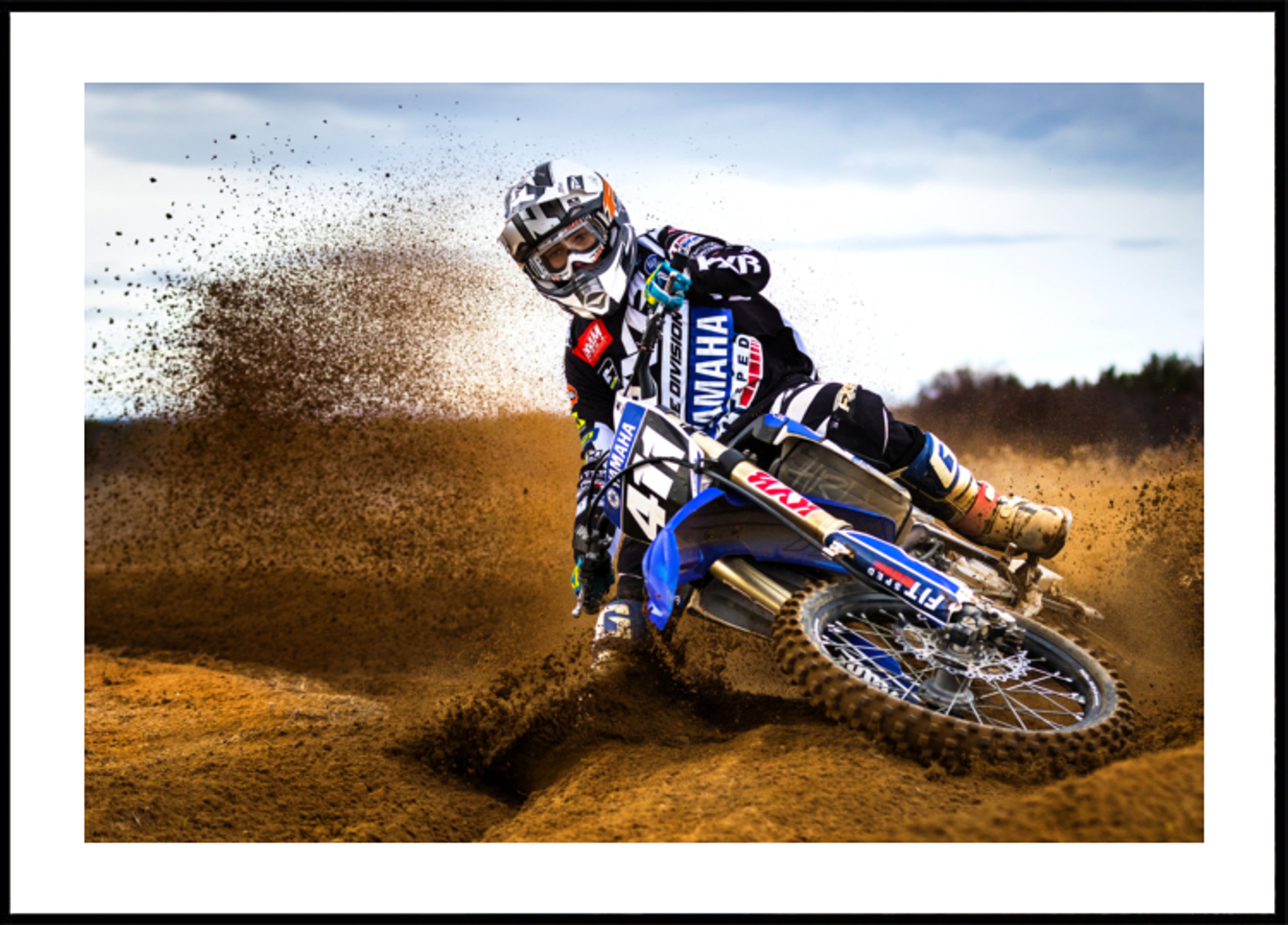 Motocross Dirt Thrill